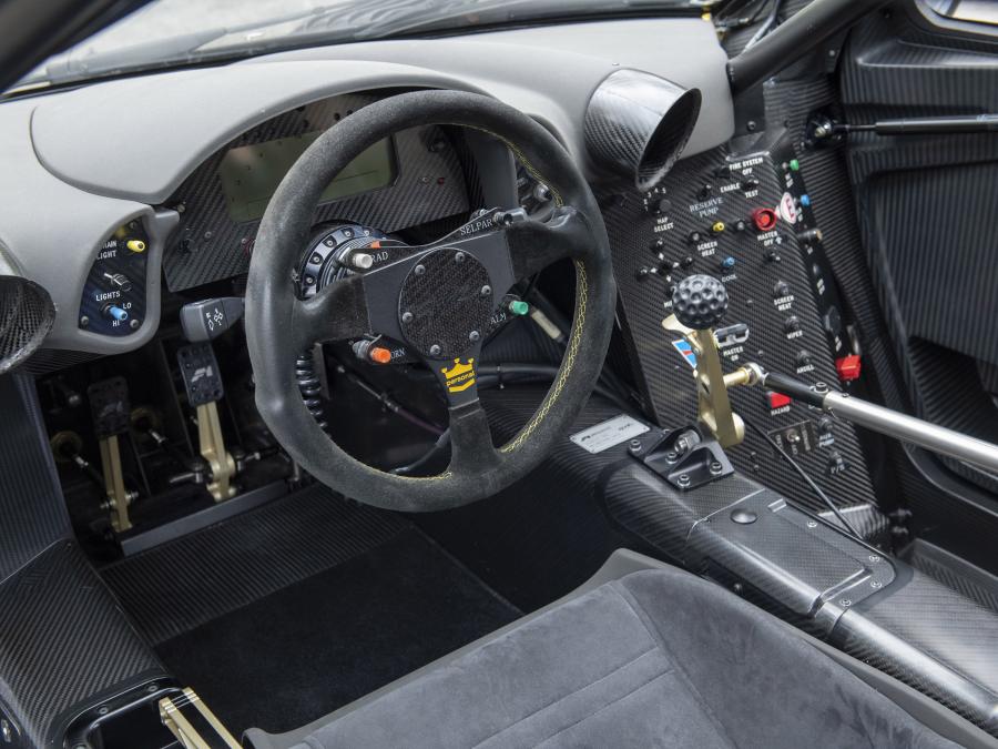 Торпедо McLaren F1 GTR Longtail (19R) 1996 года  (фото 33 из 42)